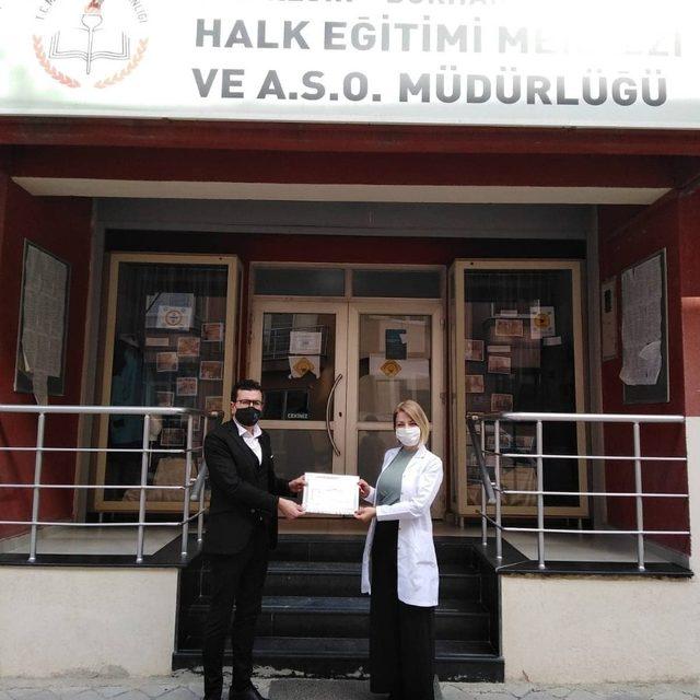 Burhaniye’de Açık Lise diplomaları verilmeye başlandı