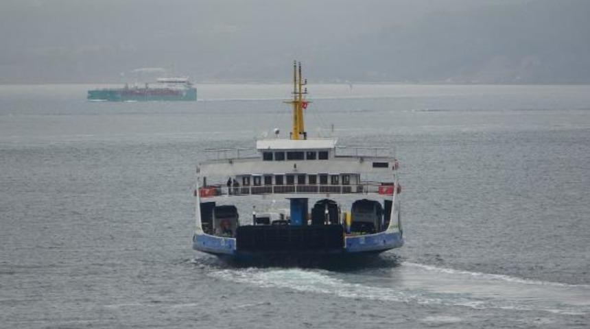 Çanakkale'de deniz ulaşımına olumsuz hava engeli! Tüm seferler iptal edildi