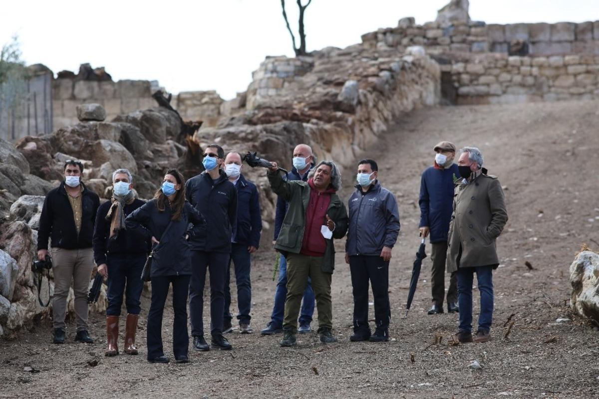 Bodrum&rsquo;daki sur duvarları profes&ouml;rleri şaşırttı
