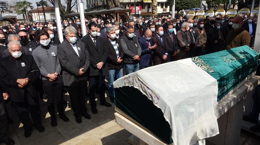 Aşkı i&ccedil;in T&uuml;rk vatandaşı olup, M&uuml;sl&uuml;manlığı se&ccedil;en Zehra Deniz G&ouml;k&ccedil;en, hayatını kaybetti