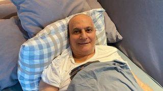 Hastaneye yatırılan ünlü şovmenin son hali sevenlerini üzdü