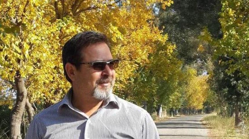 Doç. Dr. İbrahim Gündoğan apartmandan düşerek hayatını kaybetti