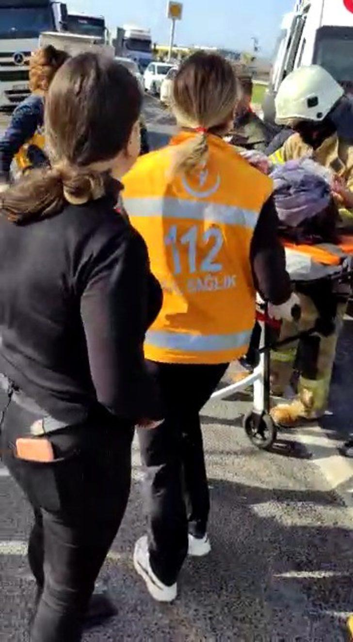 İzmir’de trafik kazası: 6 yaralı G3