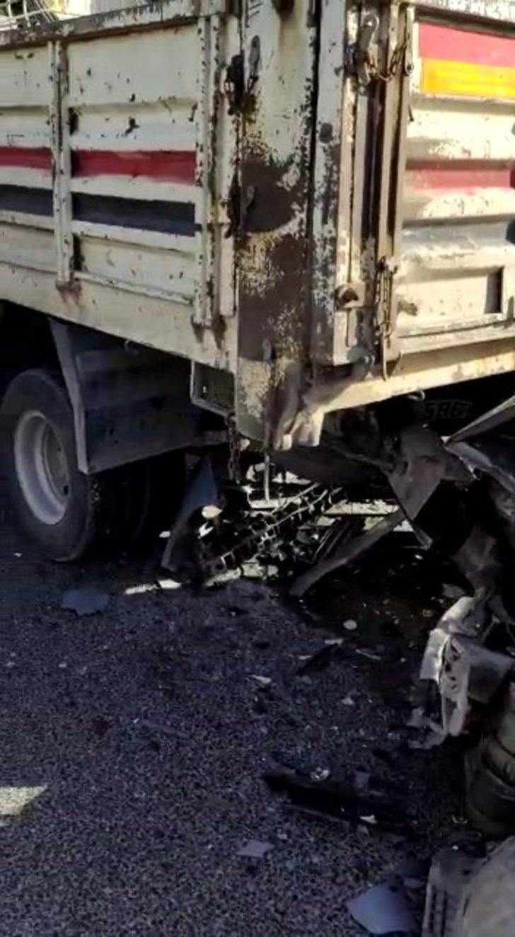 İzmir’de trafik kazası: 6 yaralı G4