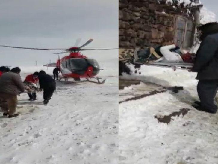 Ağrı'da kardan yolu kapanan köydeki hamile kadın ambulans uçakla hastaneye yetiştirildi