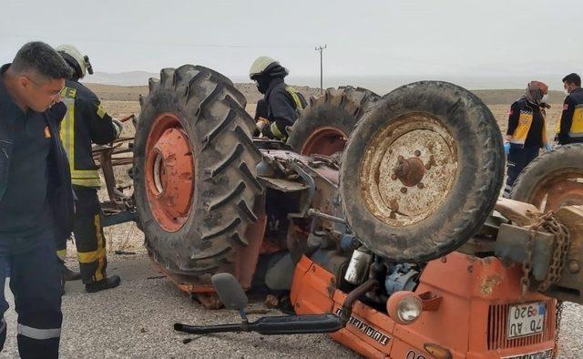 Karaman’daki traktör kazasında baba öldü, kızı yaralandı