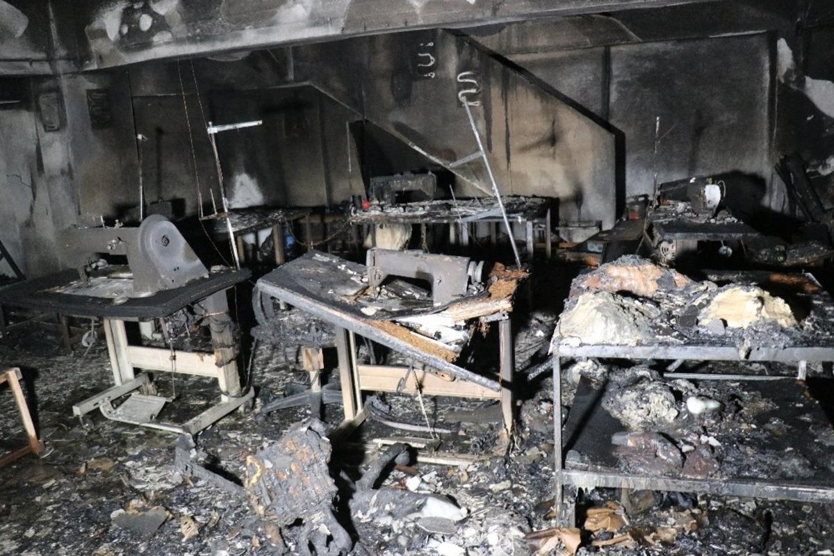 4 iş yerini k&uuml;le &ccedil;eviren yangının boyutu ortaya &ccedil;ıktı
