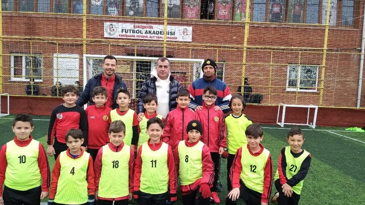 Muhsin &Ccedil;akallı vedalaştı