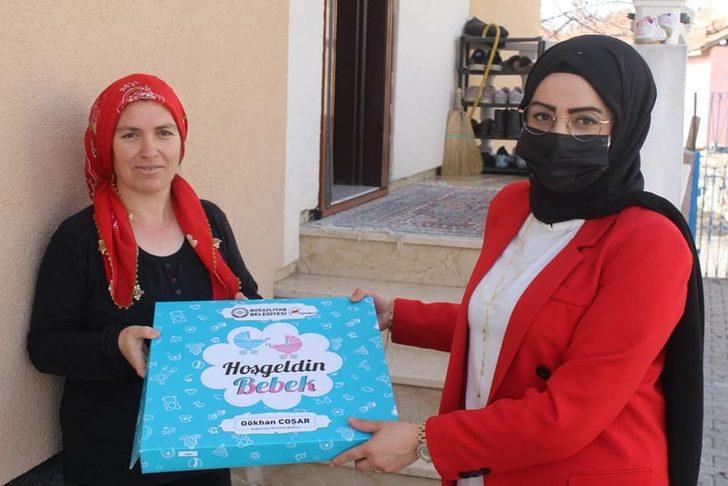 Boğazlıyan Belediyesinden ‘Hoş geldin Bebek’ hediyesi G4