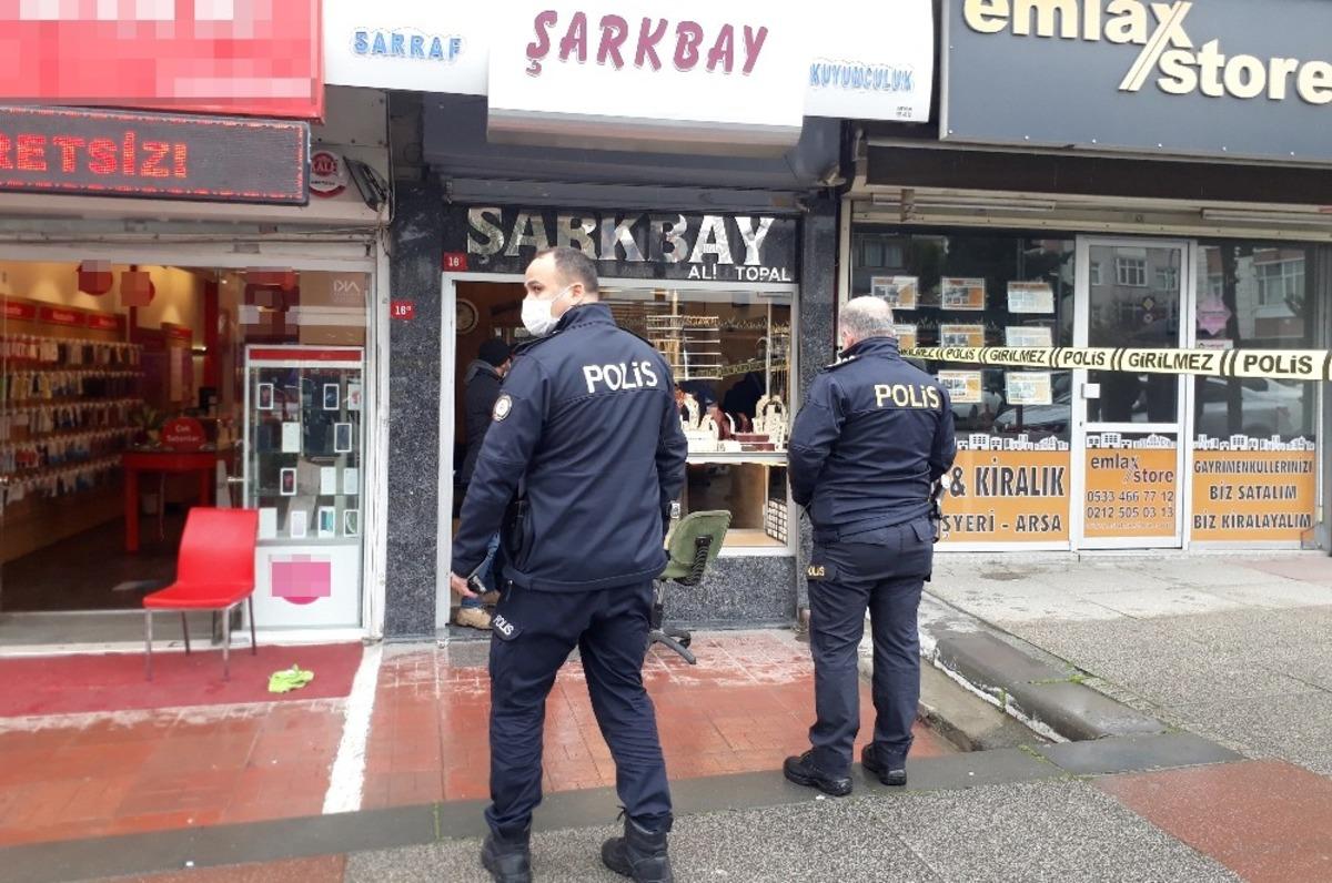 Bah&ccedil;elievler&rsquo;de kuyumcuda silahlı soygun girişimi: 2 yaralı