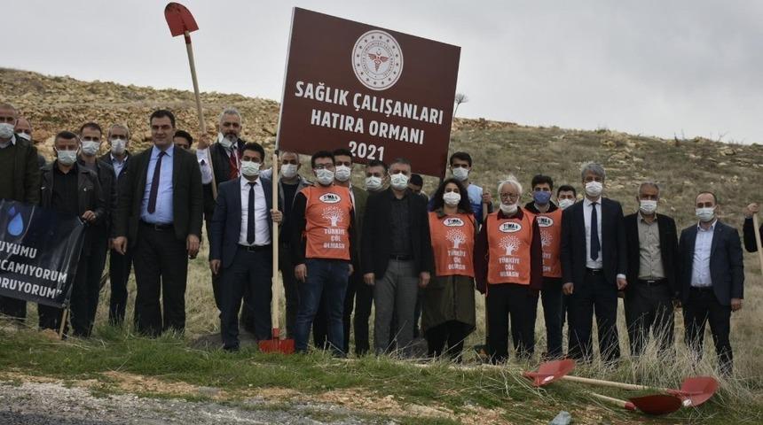 Mardin&rsquo;de sağlık &ccedil;alışanları adına hatıra ormanı oluşturuldu
