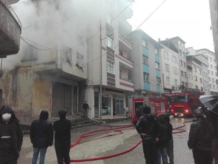 Ordu’da korkutan ev yangını G1