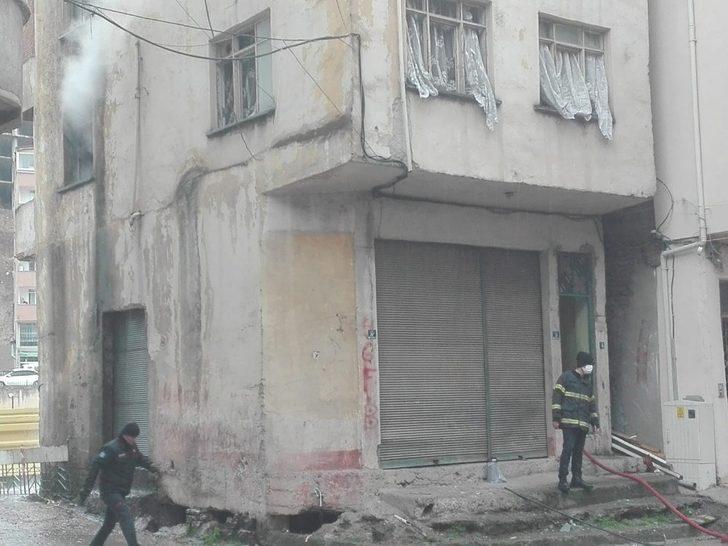 Ordu’da korkutan ev yangını G2