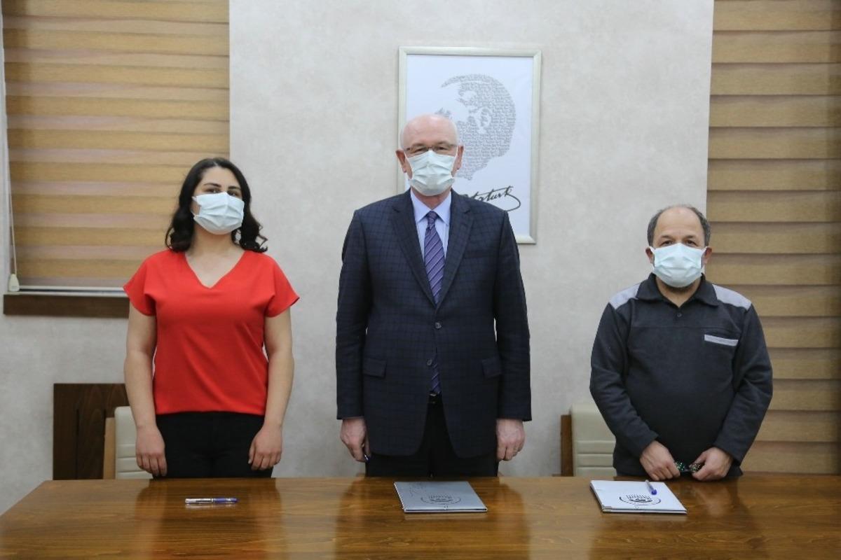 Covid 19 nedeniyle hayatını kaybeden sağlık emek&ccedil;ileri i&ccedil;in ulusal şiir yarışması