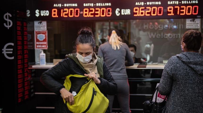 Economist, TL'deki değer kaybını yorumladı: 'T&uuml;rkiye d&ouml;viz kriziyle karşı karşıya'