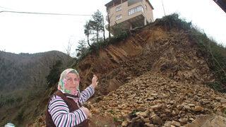 Sesi duydu, deprem oldu sandı! Aşağıya bakınca gözlerine inanamadı