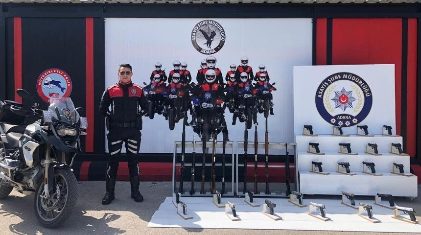 Adana&rsquo;da 44 ruhsatsız silah ele ge&ccedil;irildi