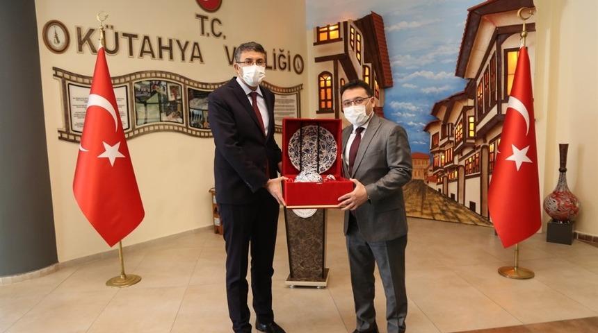 K&uuml;tahya ve Afyonkarahisar&rsquo;ın turizm potansiyellerini g&ouml;r&uuml;şt&uuml;ler