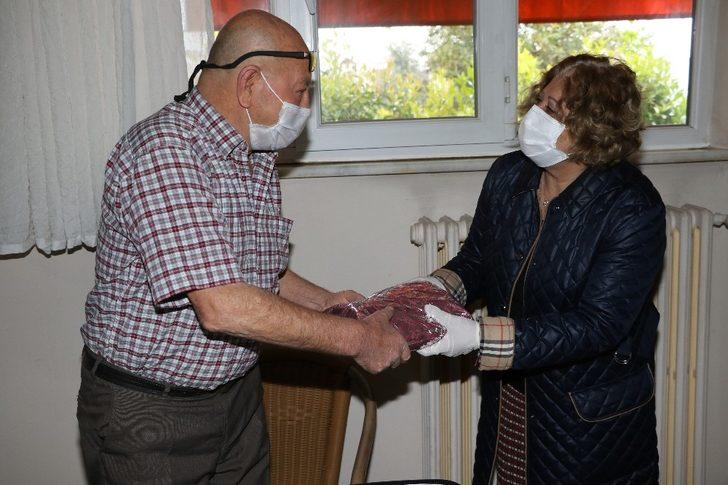 Manisa’da huzurevi sakinlerine anlamlı ziyaret G2