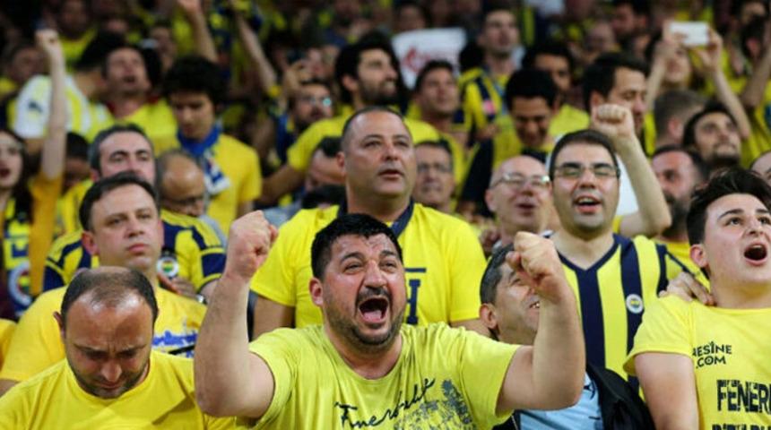 Fenerbahçe taraftarları Bielsa için çıldırıyor