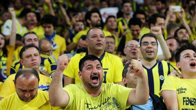 Fenerbahçe taraftarları Bielsa için çıldırıyor