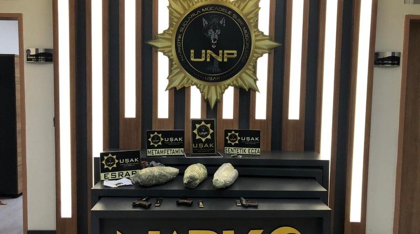 Kargoyla gönderilen patiklerin içerisinden uyuşturucu çıktı