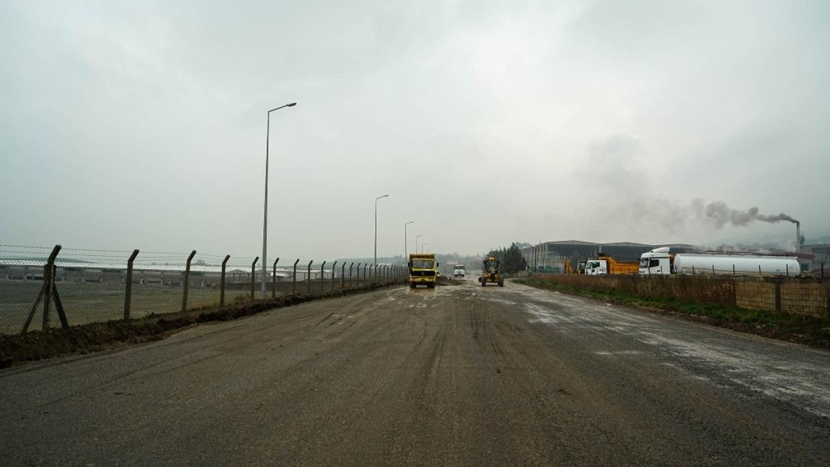 T&uuml;rkoğlu&rsquo;nun yeni bulvarında ilk etap tamamlandı