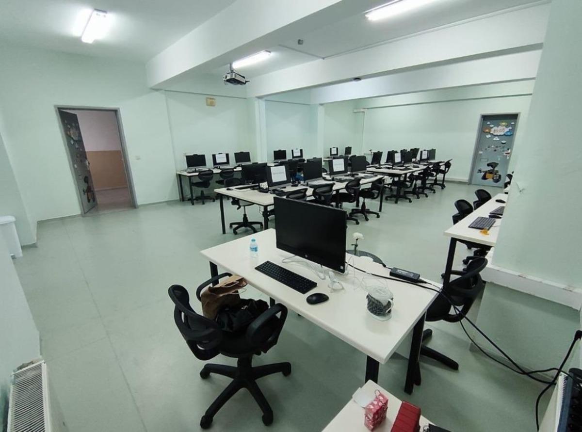 Bandırma&rsquo;daki okulların "G&uuml;zel Okulum" projesi ile eksiği kalmayacak