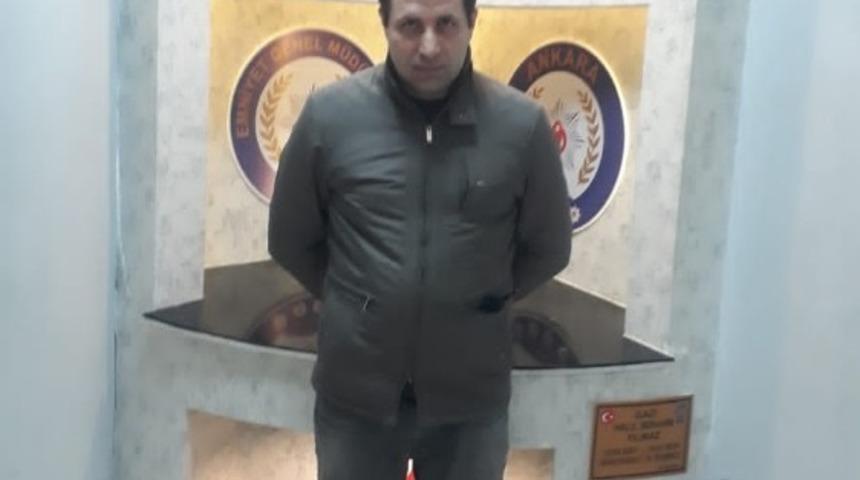 Firari FET&Ouml; &uuml;yesi eski binbaşı Ankara&rsquo;da yakalandı