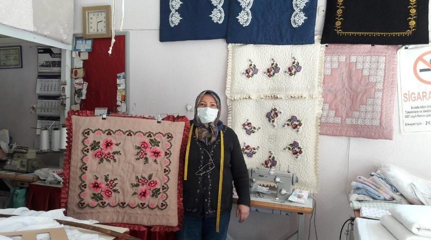 Kanavi&ccedil;eyi geleceğe taşımak i&ccedil;in ilmek ilmek işliyorlar