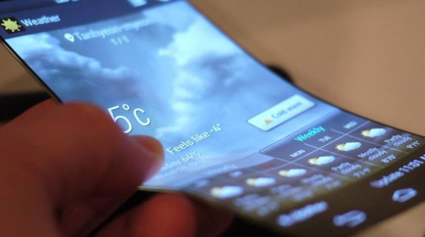 Samsung kıvrılabilir ekranlar ile rekabeti artıracak