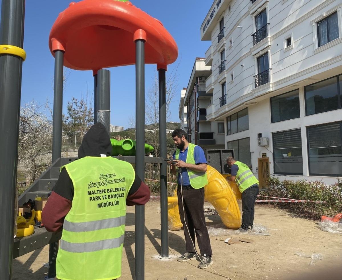 Maltepe&rsquo;nin parklarında b&uuml;y&uuml;k d&ouml;n&uuml;ş&uuml;m