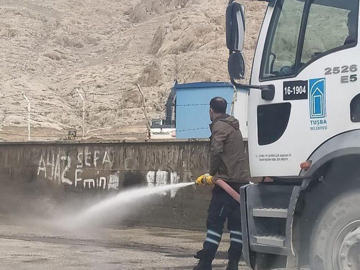 Tuşba Belediyesinden bahar temizliği G3