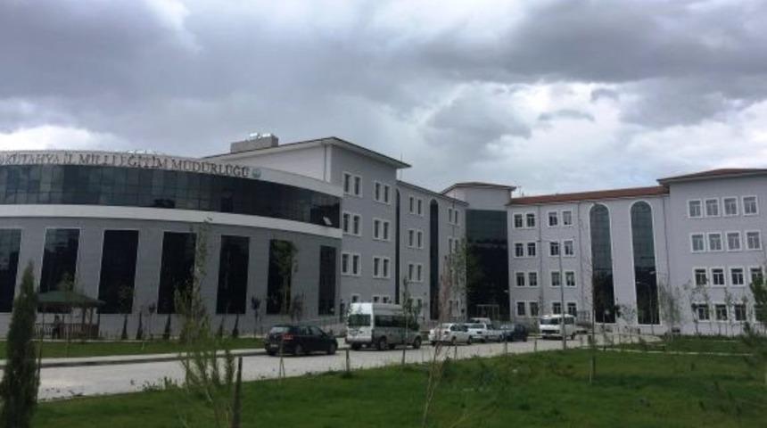 K&uuml;tahya MEM "Akredite Kurum" olmaya hak kazandı