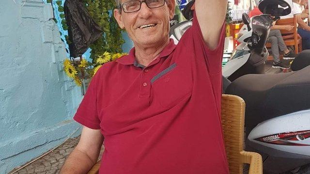 Ünlü sanatçı Cem Adrian’ın baba acısı