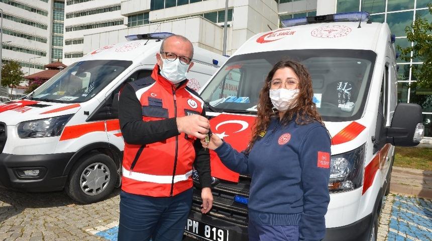 Antalya&rsquo;ya 5 yeni ambulans