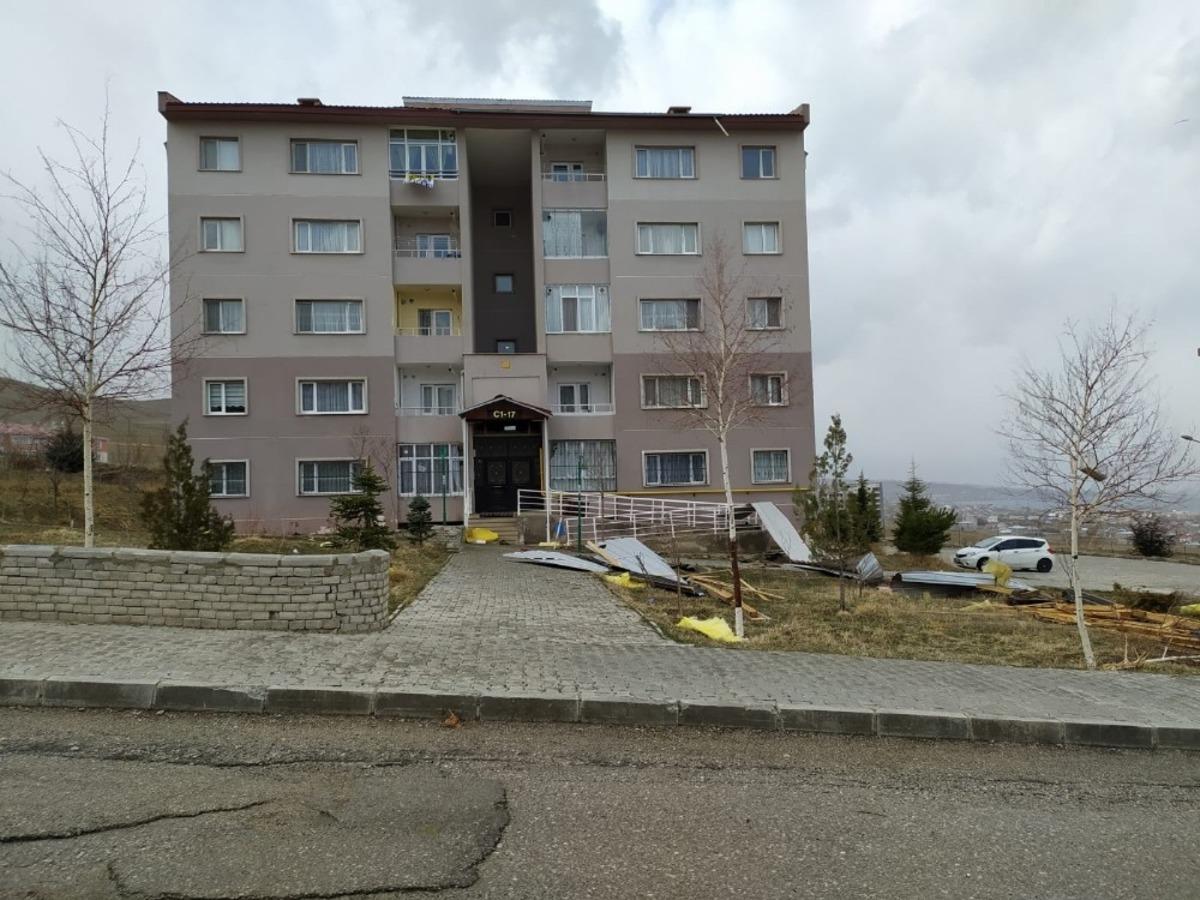 Van&rsquo;da fırtına etkili oldu