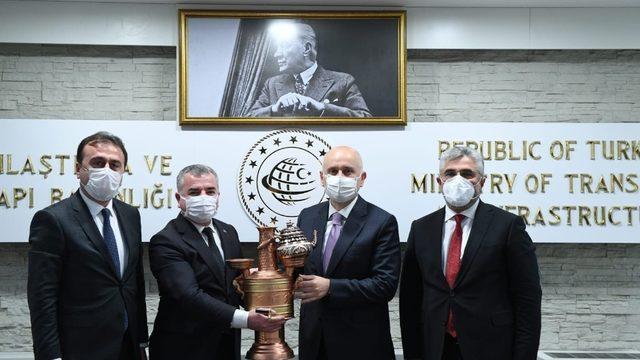 Havza-Vezirköprü karayolu ve Bekdiğin OSB görüşüldü