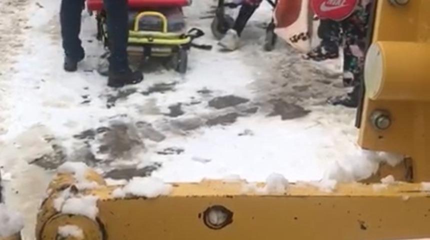 Diyaliz hastasının yardımına ekipler yetişti