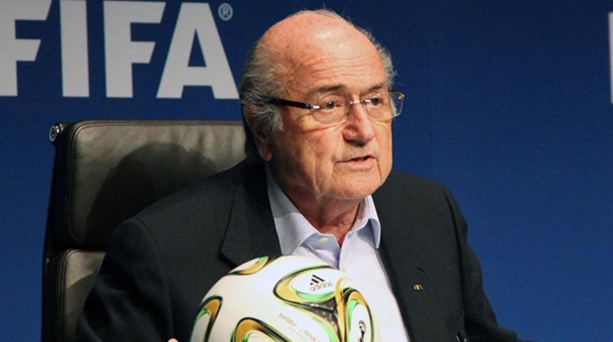 Eski FIFA başkanı Sepp Blatter'e 6 yıl 8 ay futboldan men!
