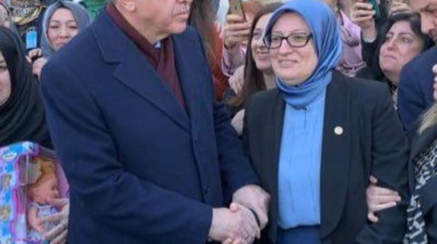 Belgin Uygur kimdir, kaç yaşında ve nereli? Belgin Uygur AK Parti MKYK üyeliğine seçildi