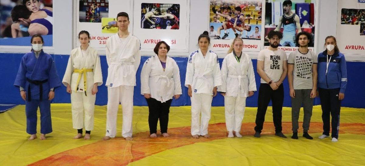 G&ouml;rme engelli judocuların hedefi milli takım