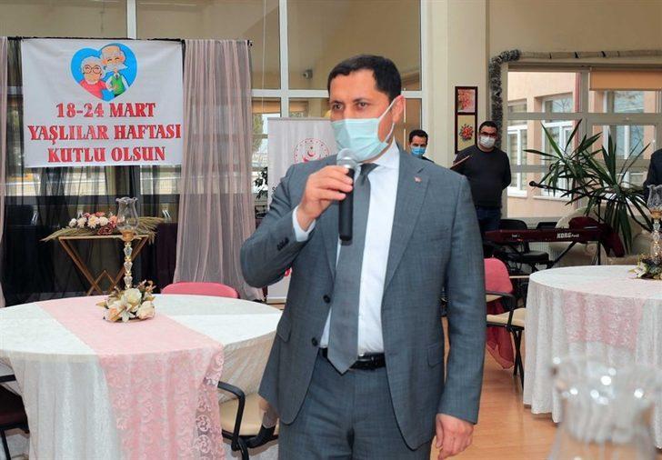 Vali Masatlı, huzurevi sakinleriyle fidan dikti G5