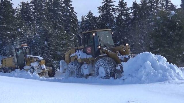 Sinop’ta 28 köy yolu ulaşıma kapandı