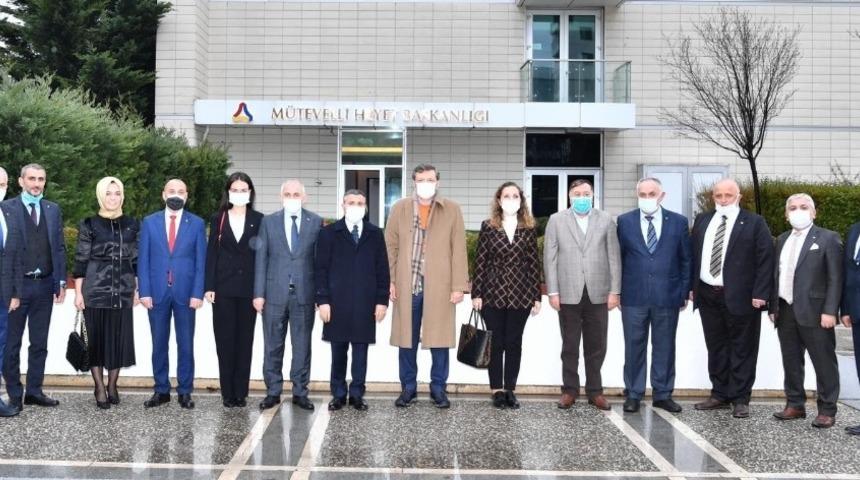 D&uuml;zce heyetinden Rıfat Hisarcıklıoğluna ziyaret