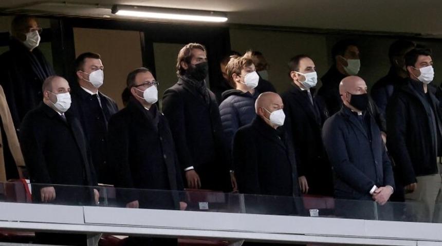 Bakan Kasapoğlu: Burak'ı tebrik ediyorum