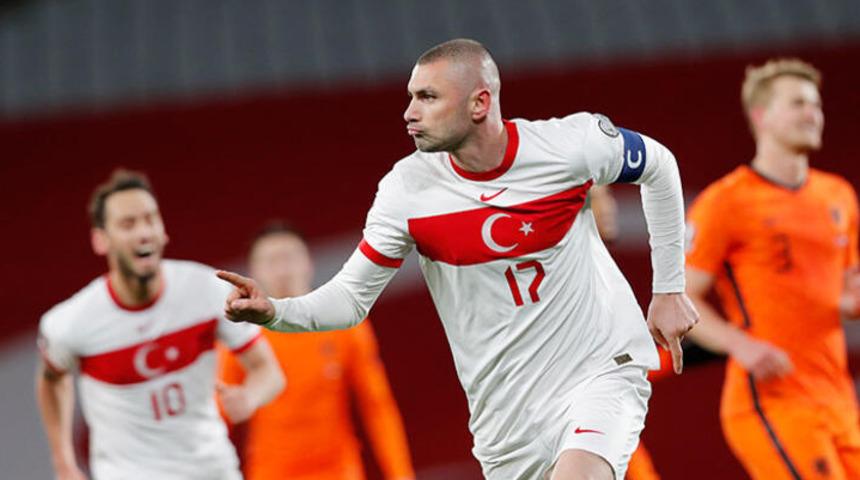 Burak Yılmaz, 'Portakal'ı &ccedil;ok seviyor!