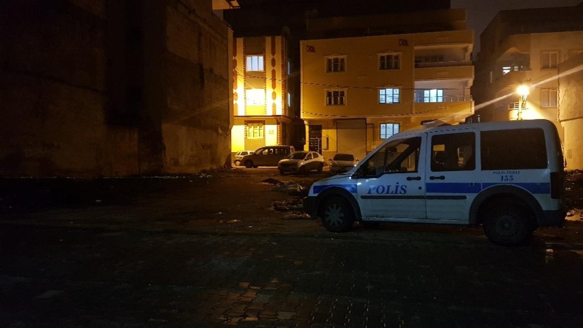 Gaziantep&rsquo;te dur ihtarına uymayan ş&uuml;pheli polise ateş a&ccedil;tı