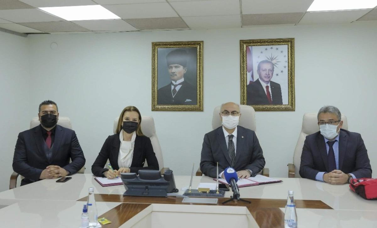 Afet eğitiminde DE&Uuml; ve AFAD g&uuml;&ccedil; birliği yaptı