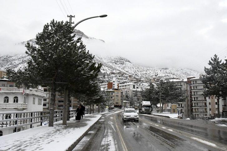 Gümüşhane’de Mart kapıdan baktırdı G4